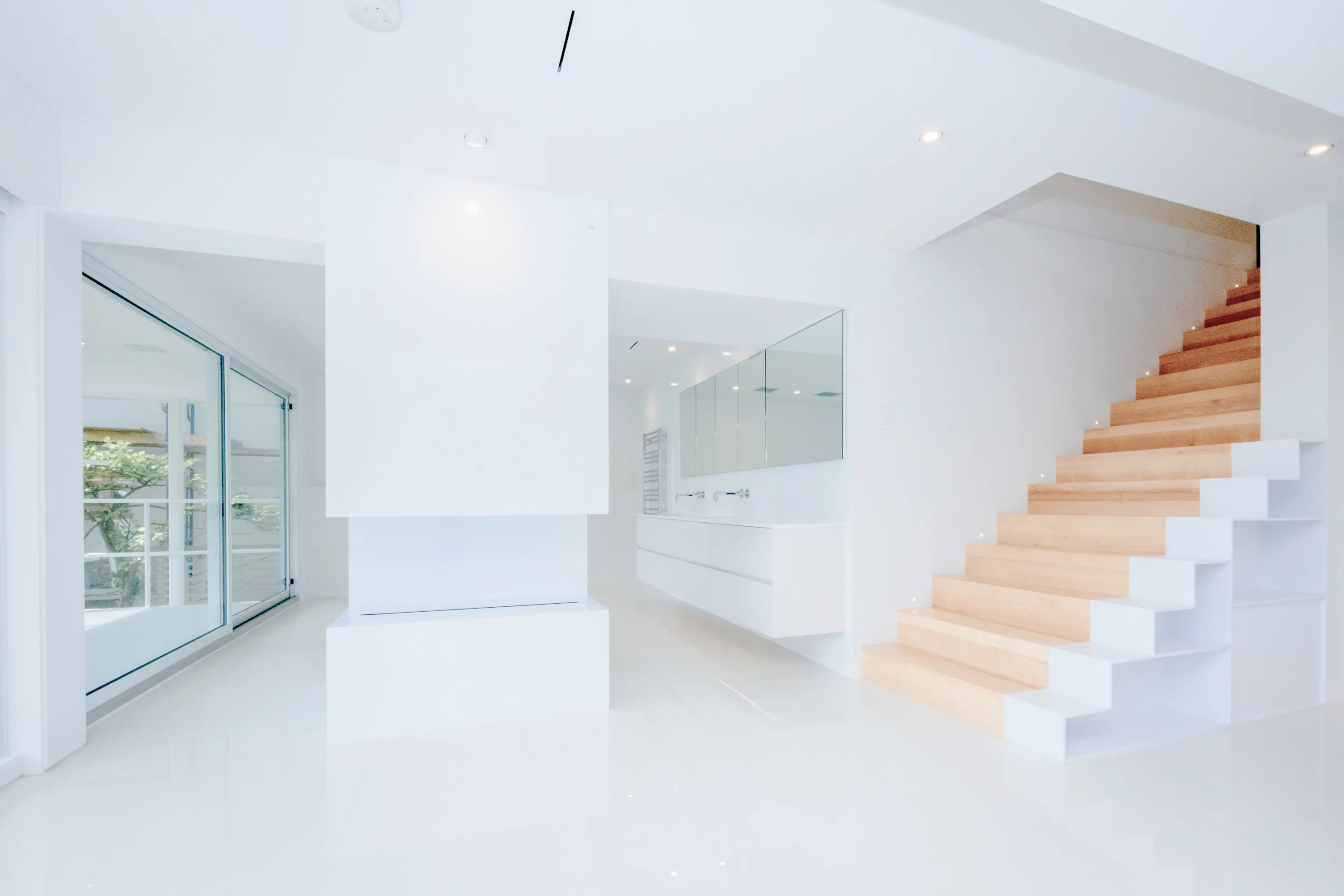 Porcelain Installation in Contracting Services Vancouver